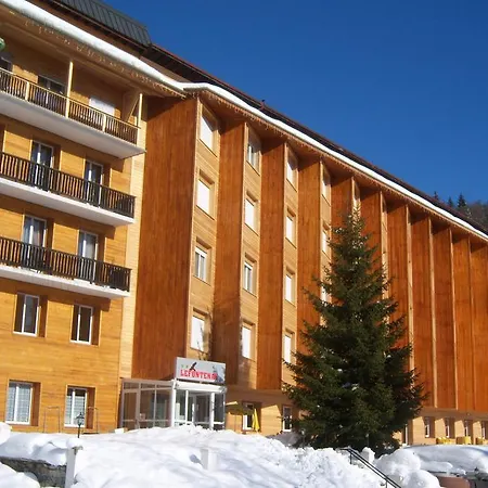 Appart hôtel Résidence Le Fontenay 2*